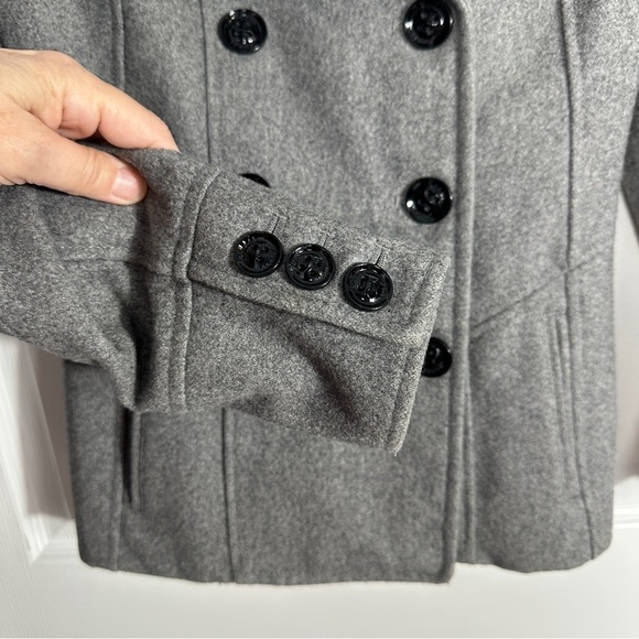 Guess double breasted wool blend jacket, size XS, gray, fitted, professional - Picture 3 of 11
